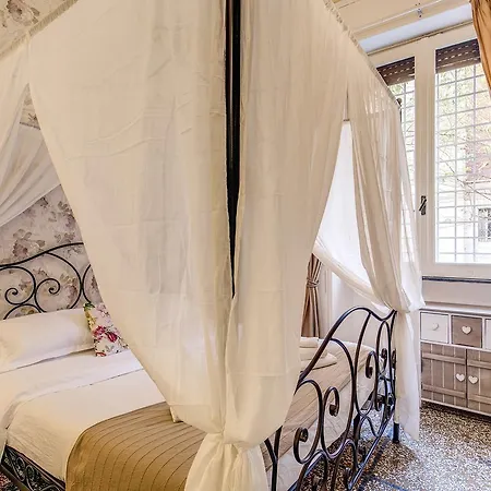 Bed and breakfast Colosseo Romeo Roma