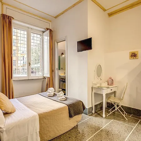 Bed and breakfast Colosseo Romeo 2*